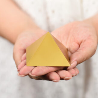 Pyramid 6x6 "Gold"